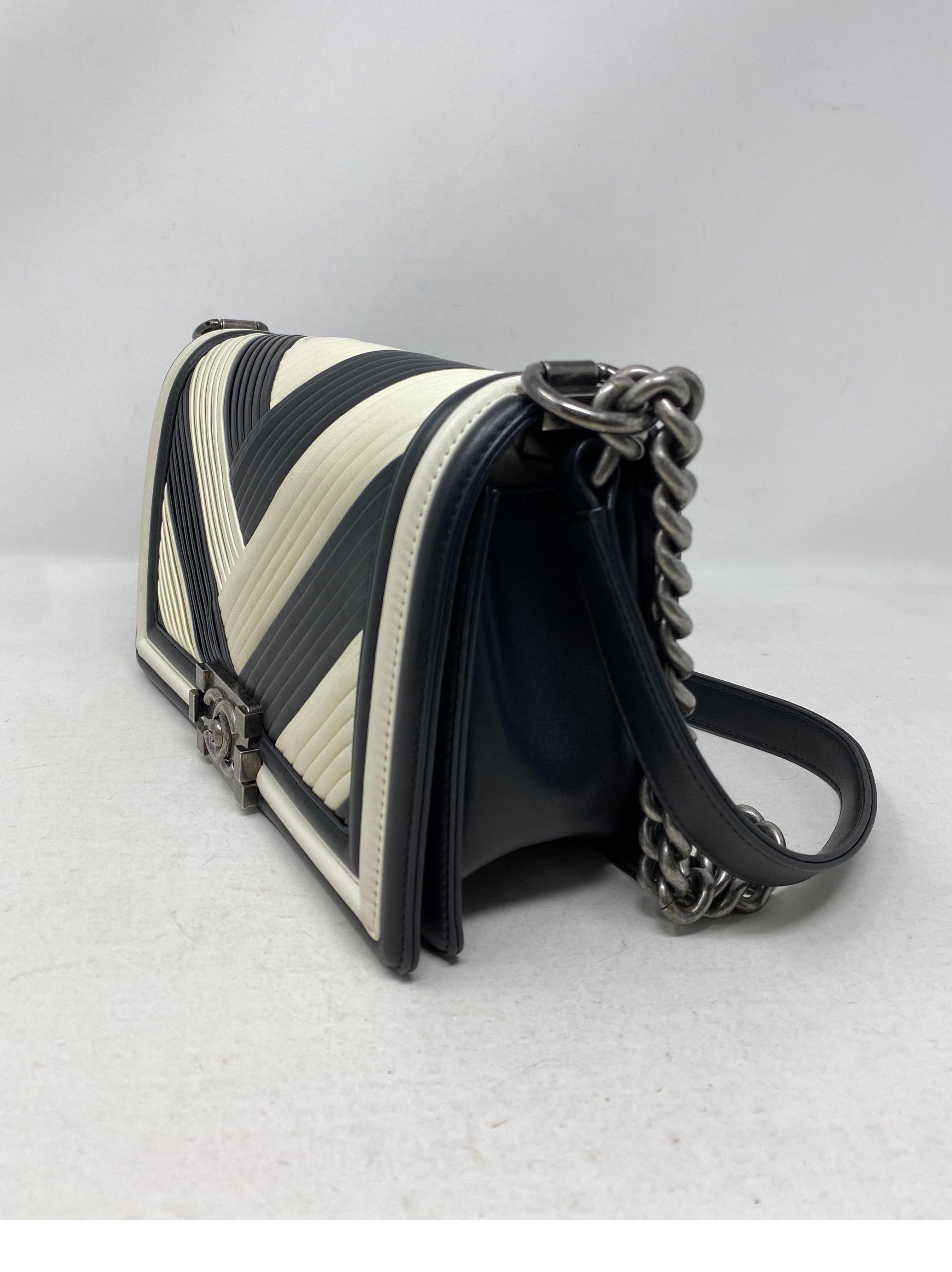 Chanel Black and White Chevron Boy Bag 7