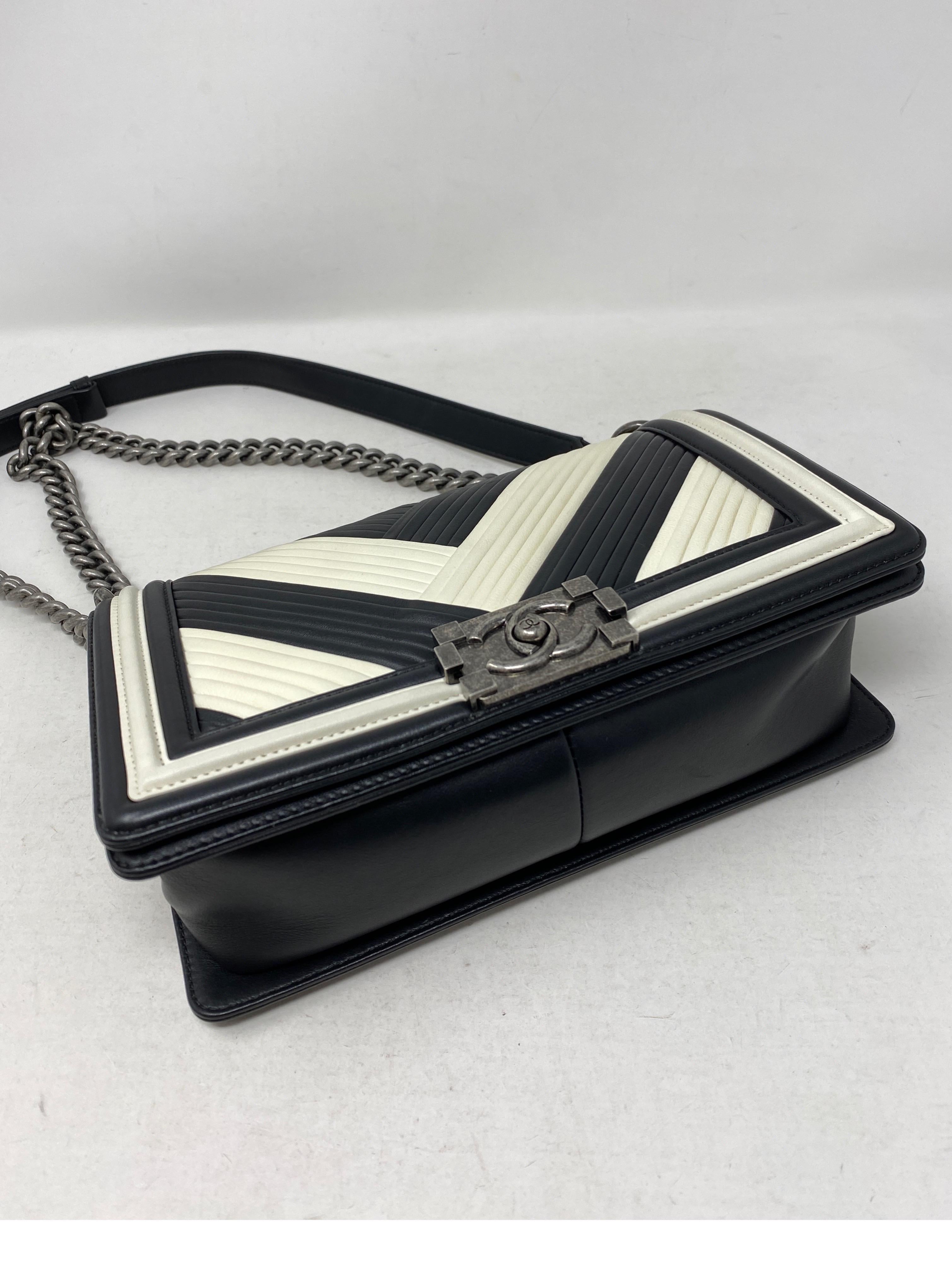 Chanel Black and White Chevron Boy Bag 10