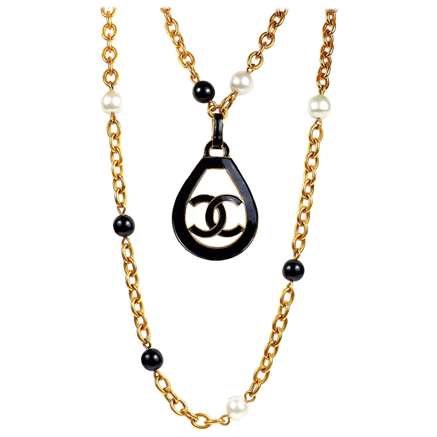 Chanel White and Black Charm CC Enamel Necklace