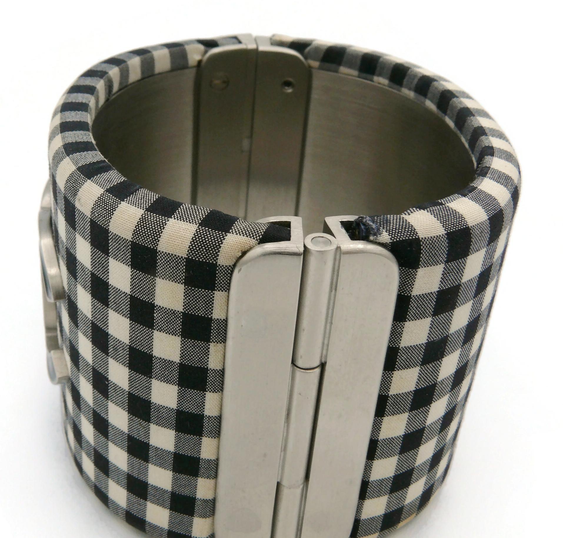 CHANEL Black and White Gingham Vichy Print Cuff Bracelet, Resort Collection 2011 For Sale 4