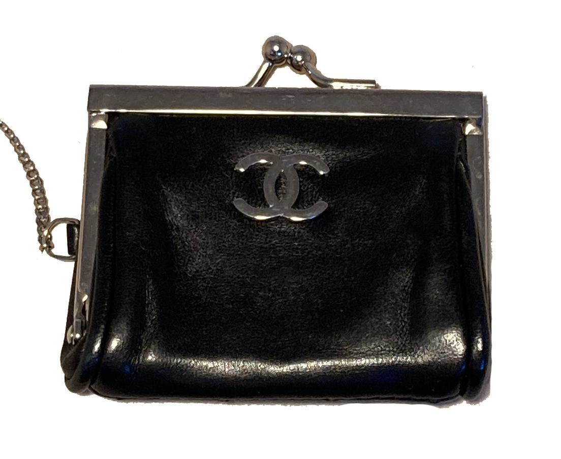 Chanel Black and White Kiss Lock Clutch with Coin Pouch 6