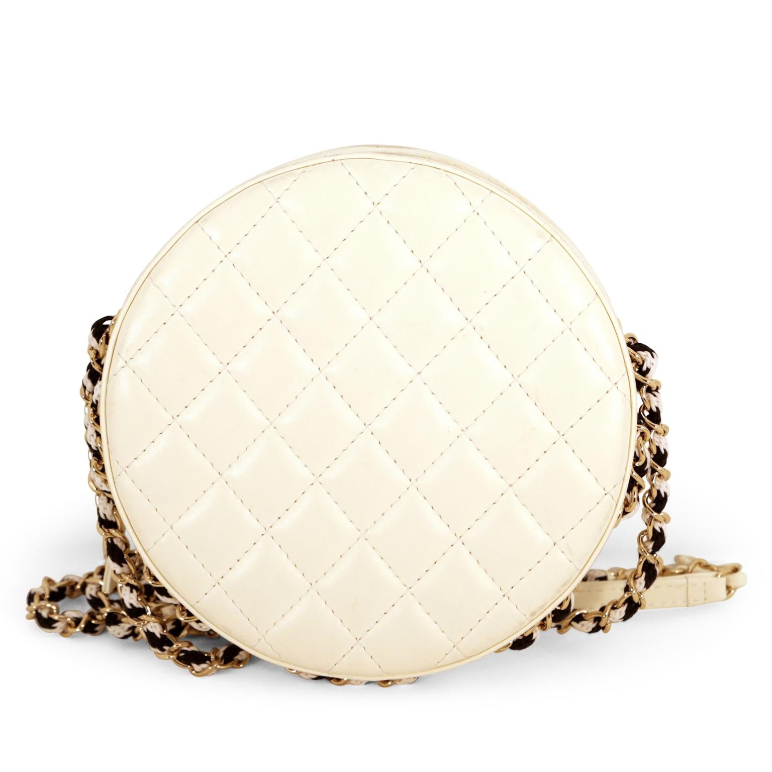 chanel la pausa bag