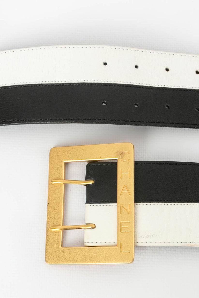 Chanel Black and White Leather Belt Spring-Summer Collection, 1995 For Sale 3