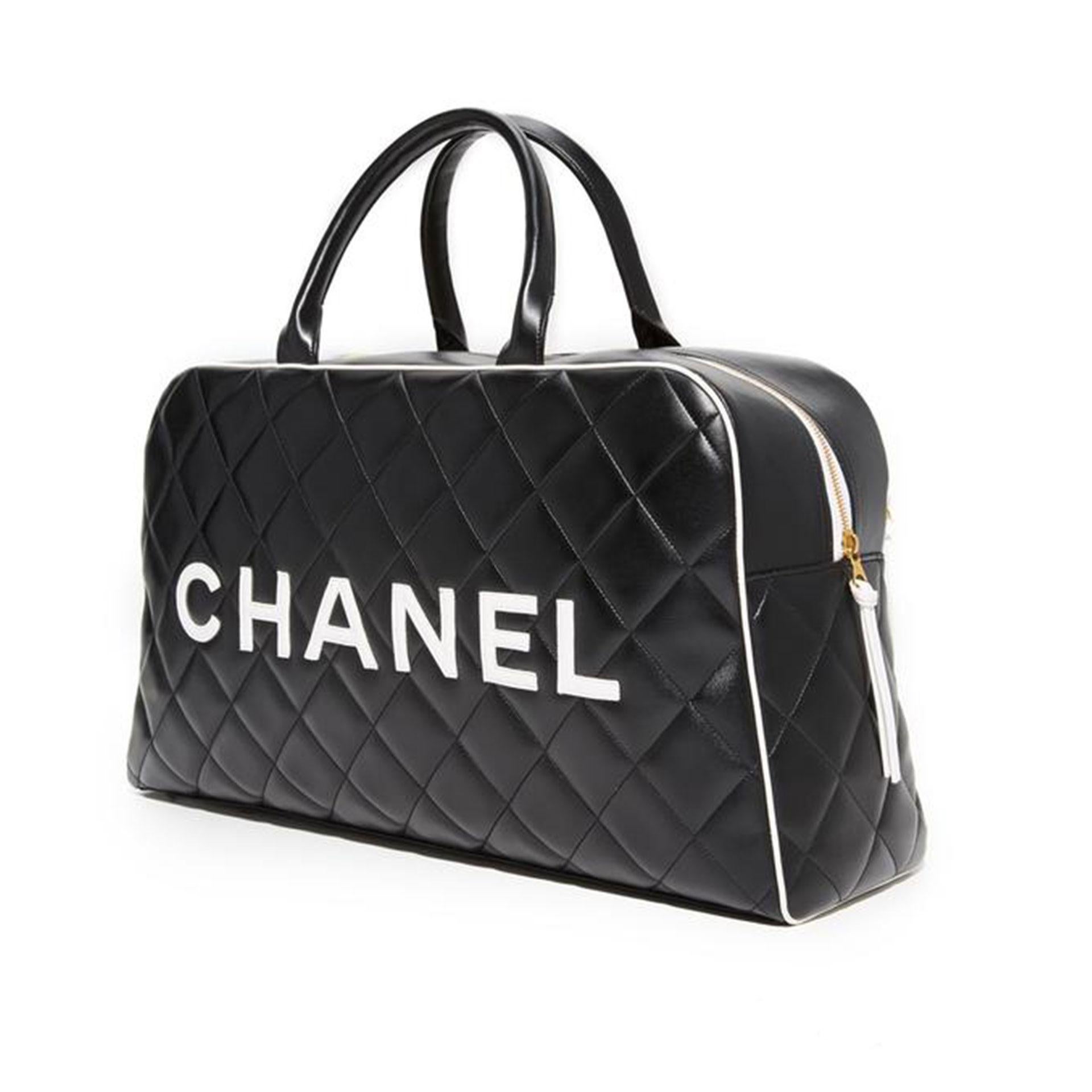 Chanel Black and White Leather Weekend Duffel Tote For Sale 4