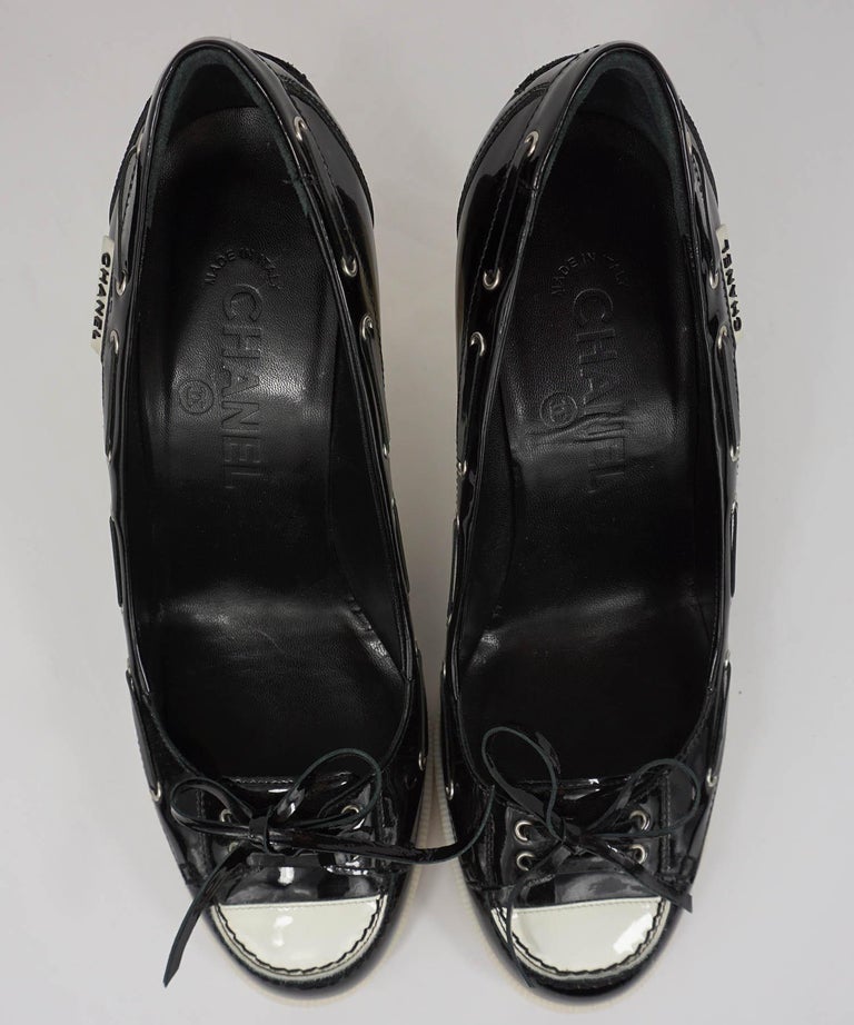 Patent leather sandals Chanel Black size 38 EU in Patent leather