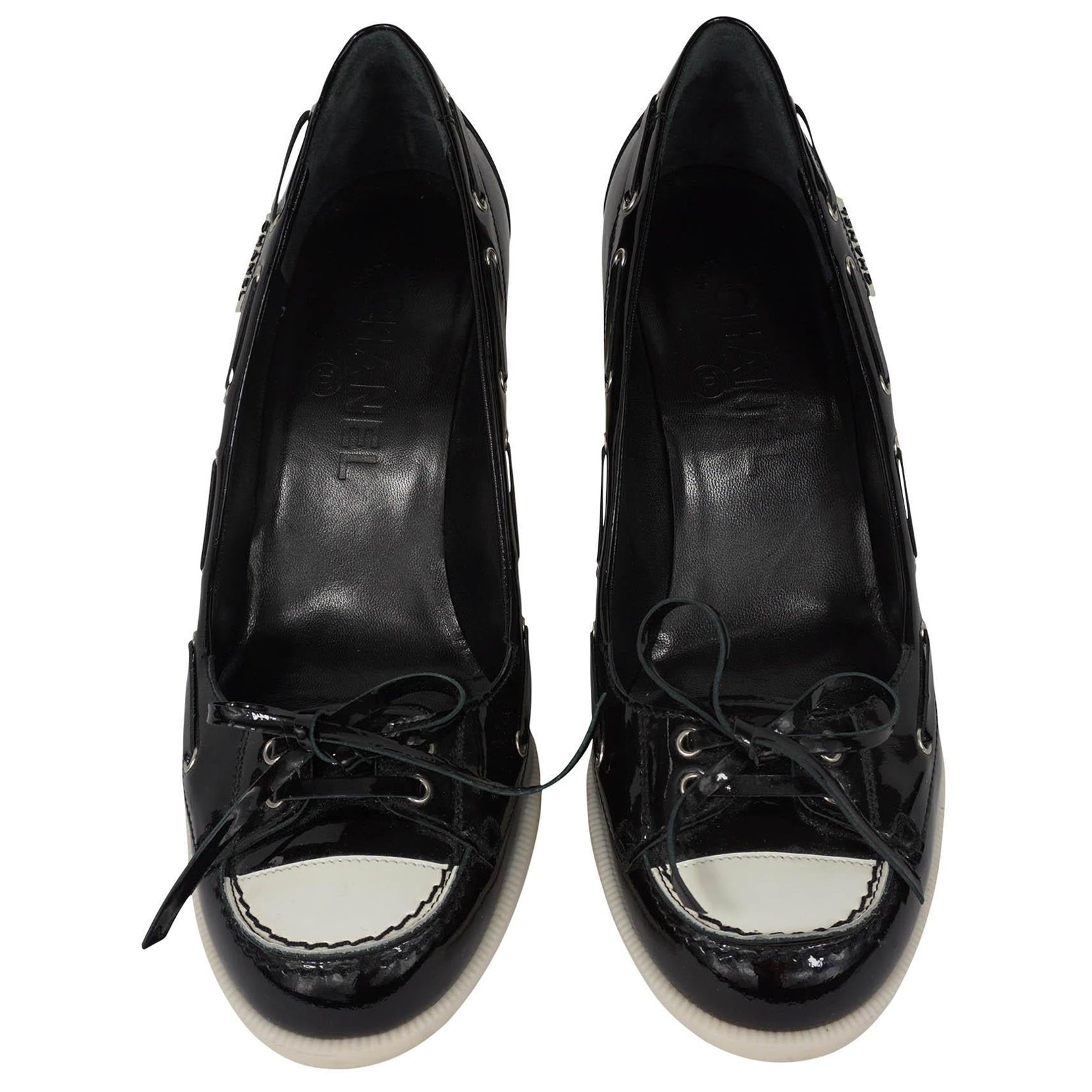 Chanel Black and White Patent Leather Boat Shoe Pumps Size 38