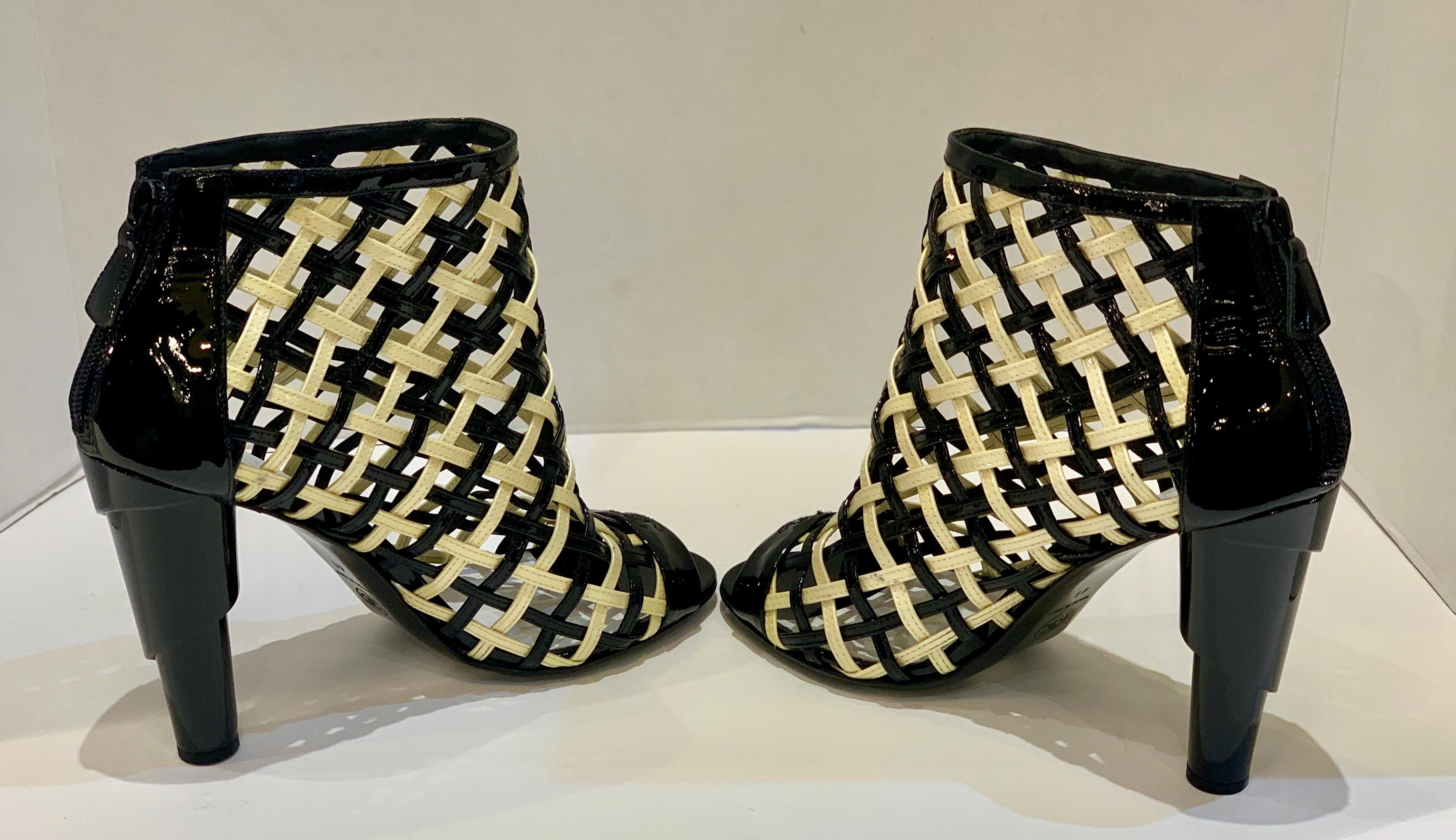 Chanel Black and White Patent Leather Cage Peep Toe Booties Shoes Size 41 or 11 For Sale 2