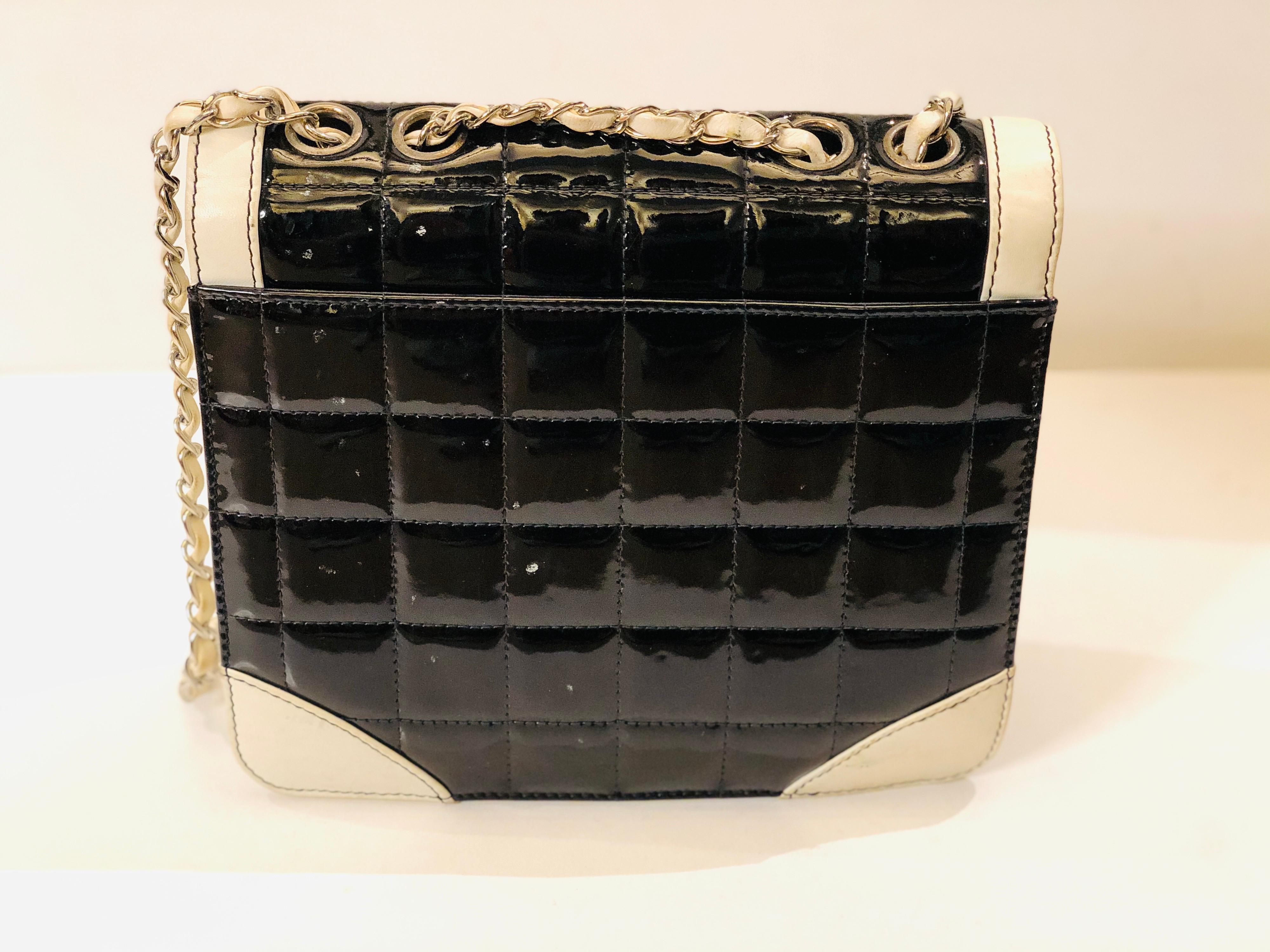 Chanel Black and White Patent Leather Shoulder Strap bag at 1stDibs ...