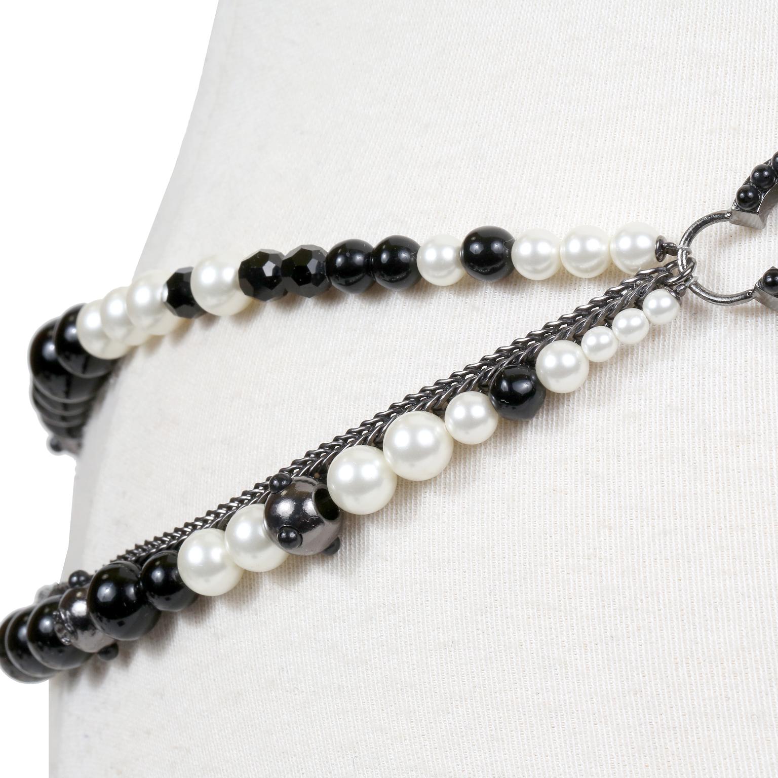 Chanel Black and White Pearl Tassel Belt Necklace In Good Condition In Palm Beach, FL