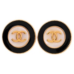 Retro Chanel Black and White Pearlized CC Pierced Earrings