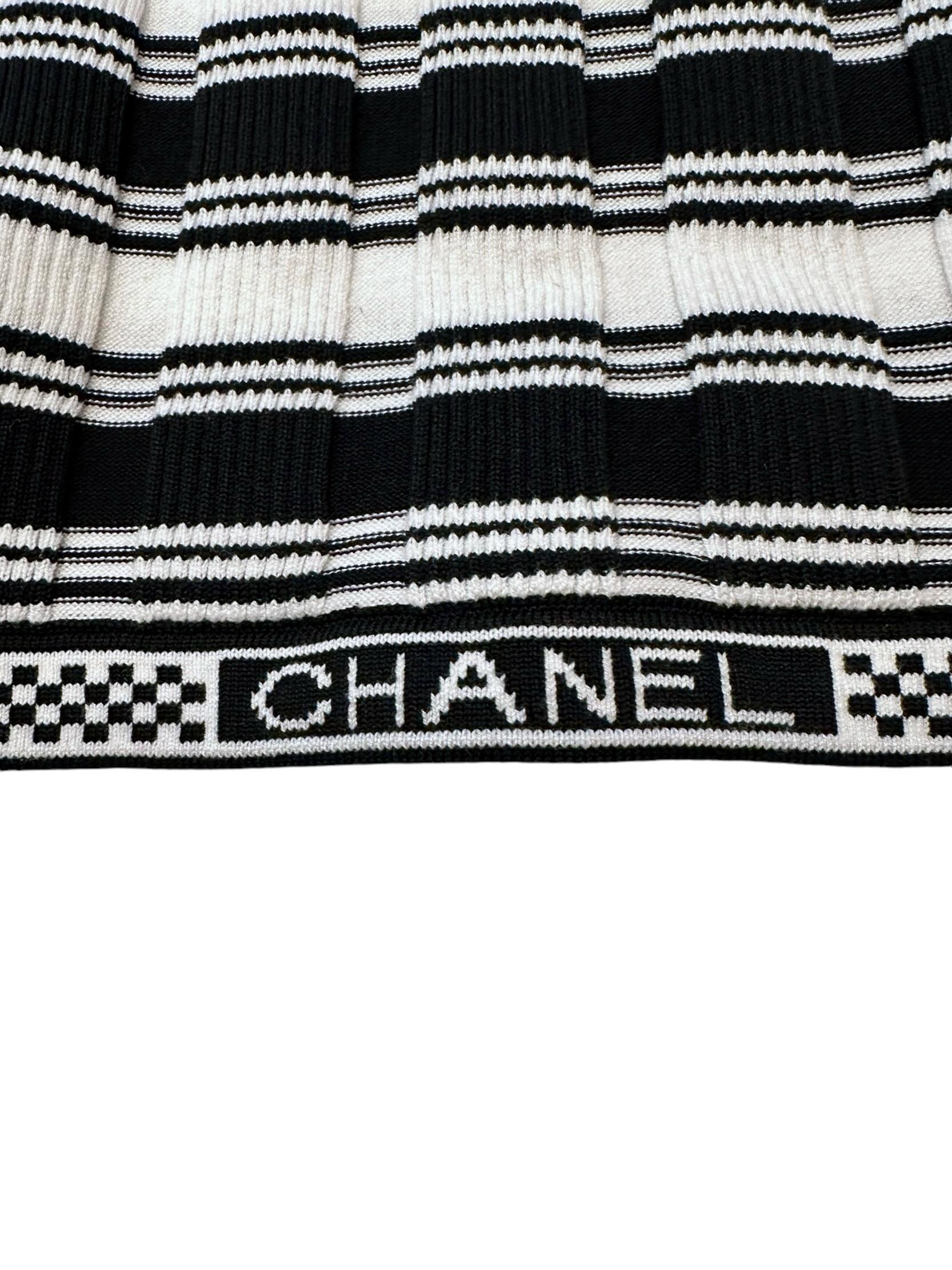 Chanel Cruise 2023 Black and White Stripes Knit Top For Sale 2