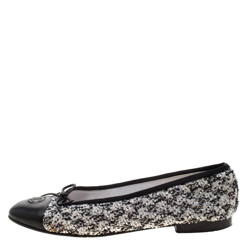 Chanel Black and White Tweed Cap Toe CC Bow Ballet Flats Size 38.5 1