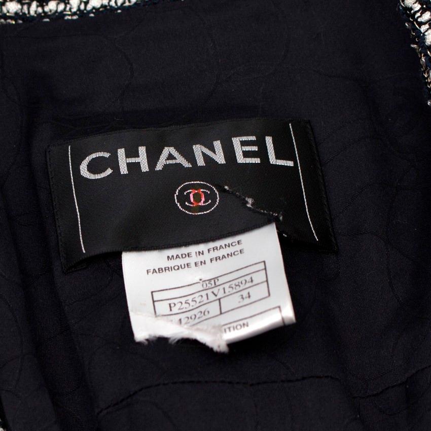 Women's Chanel Black, Blue & Ivory Metallic Tweed Tailored Jacket - Size US 0-2 For Sale