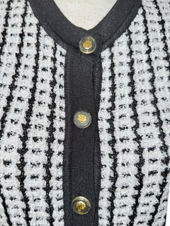 Chanel black and white tweed short sleeves cardigan jacket
