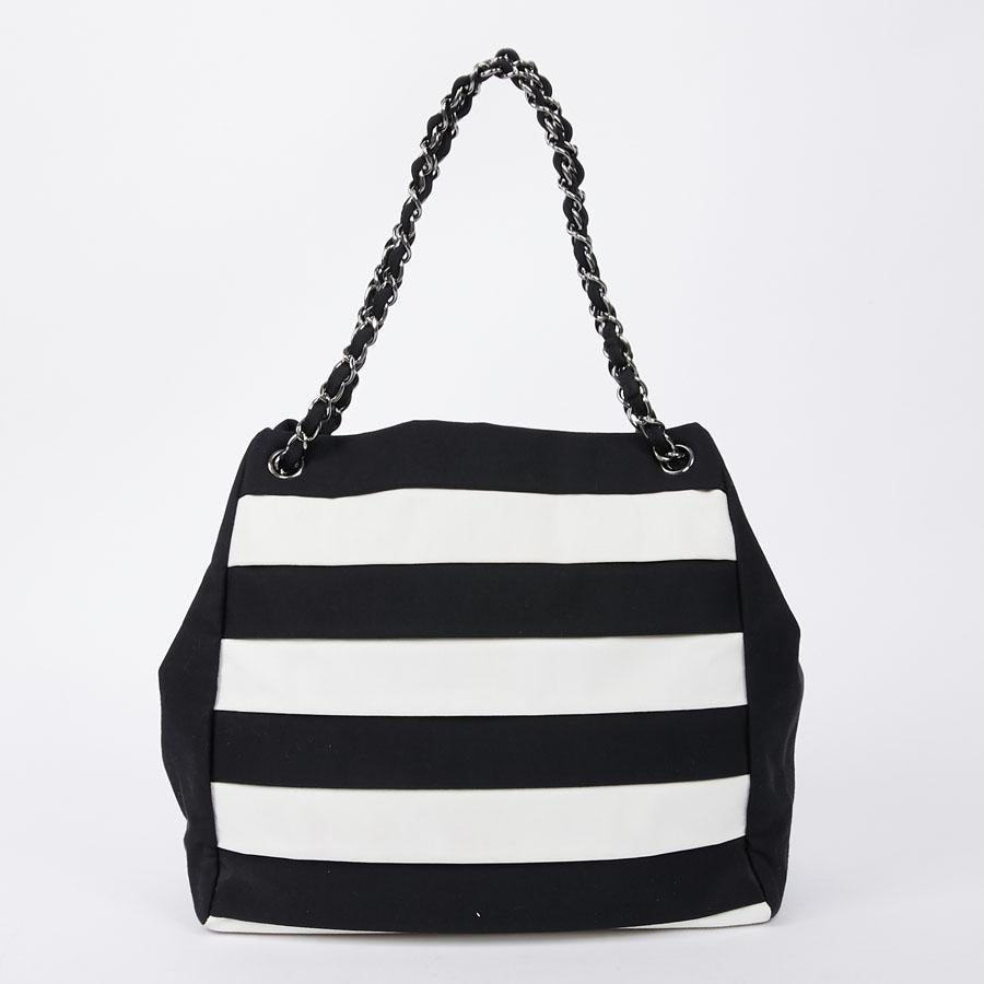 chanel black and white bag
