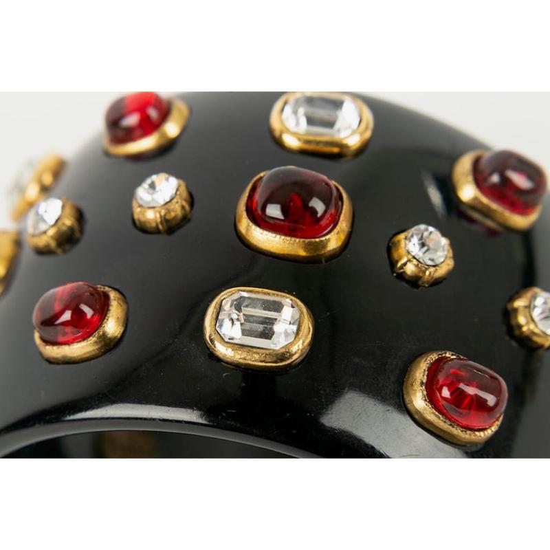 Women's Chanel Black Bakelite Cuff with Rhinestones and Cabochons, 1985s For Sale
