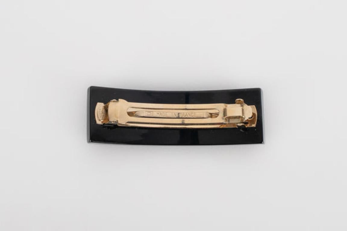 Chanel Black Bakelite Hair Clip 2006 For Sale 1