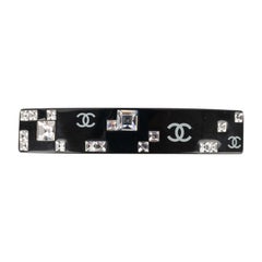 Barrette en bakélite noire avec strass, Chanel, 2005