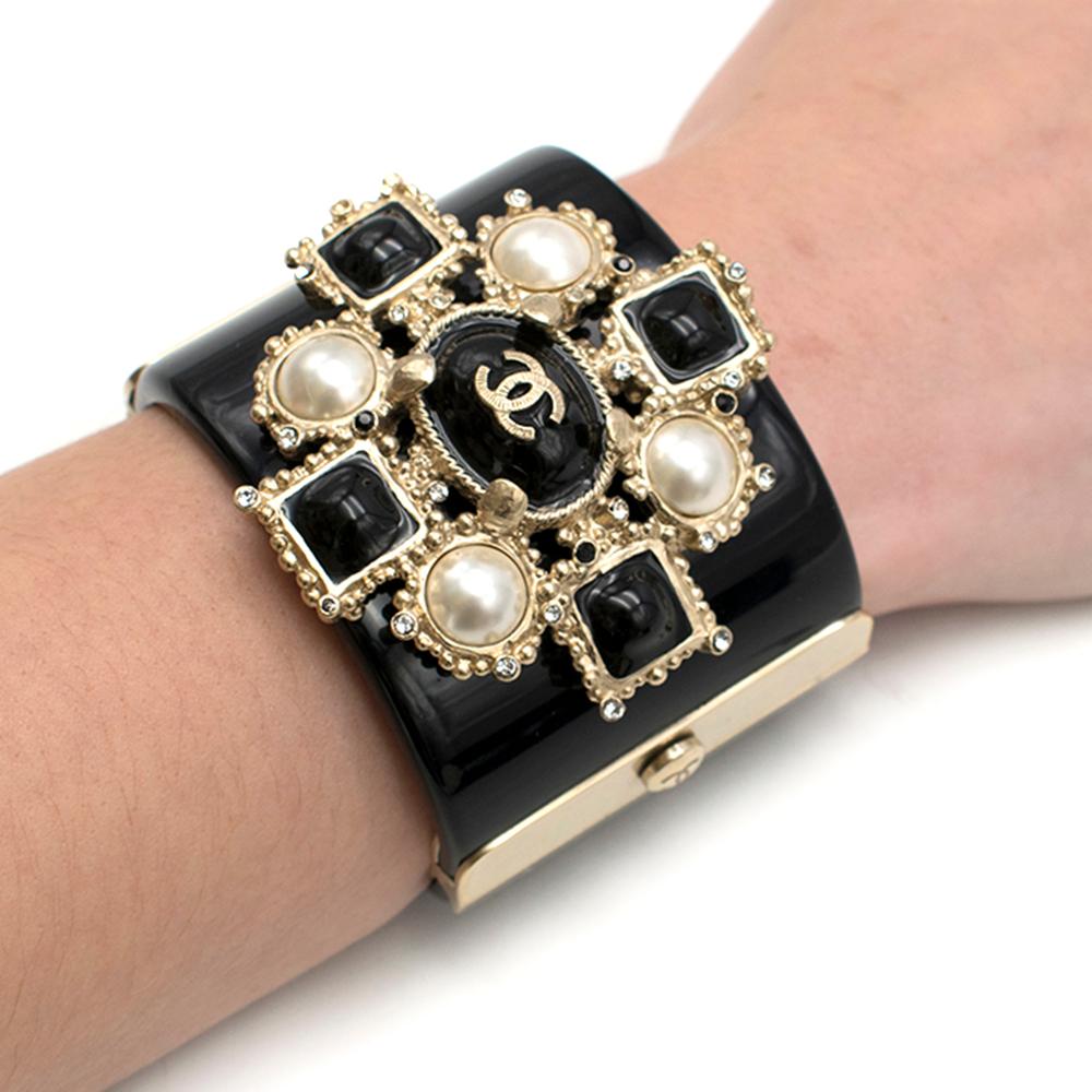 Chanel Black Baroque Embellished Bracelet   4