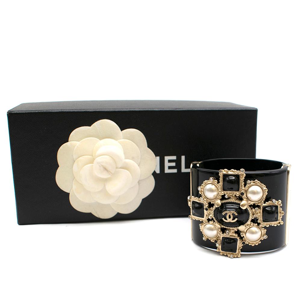 Chanel Black Baroque Embellished Bracelet   5