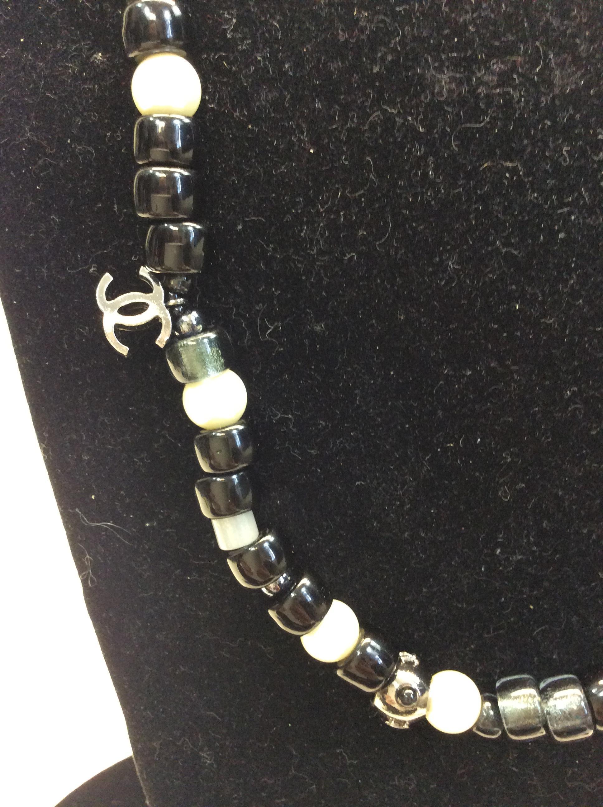 Chanel Black Beaded Necklace
$889
Made in France
14
