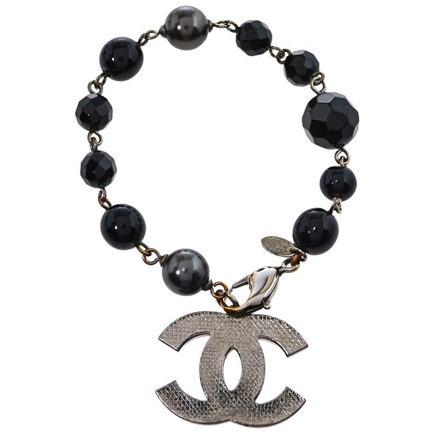 Chanel Black Beads Faux Pearl Silver Tone CC Charm Bracelet 19cm