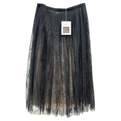 Chanel Black Beige Floral Lace Skirt Size