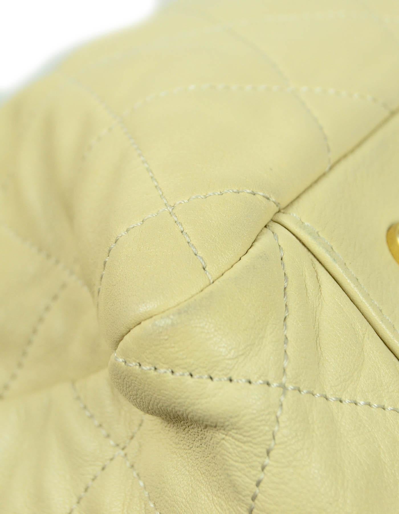 Chanel Schwarz/Beige gesteppte Leder-Tragetasche In-the-Mix mit Riemen 4