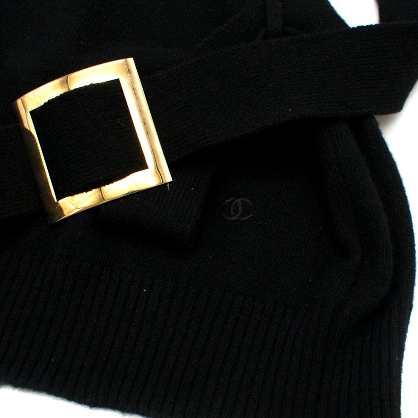 Women's Chanel black belted cashmere Jumper - Size XS For Sale