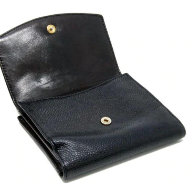 Chanel Schwarze große CC-Brieftasche aus Leder mit Monogramm in Kaviar Herren im Angebot