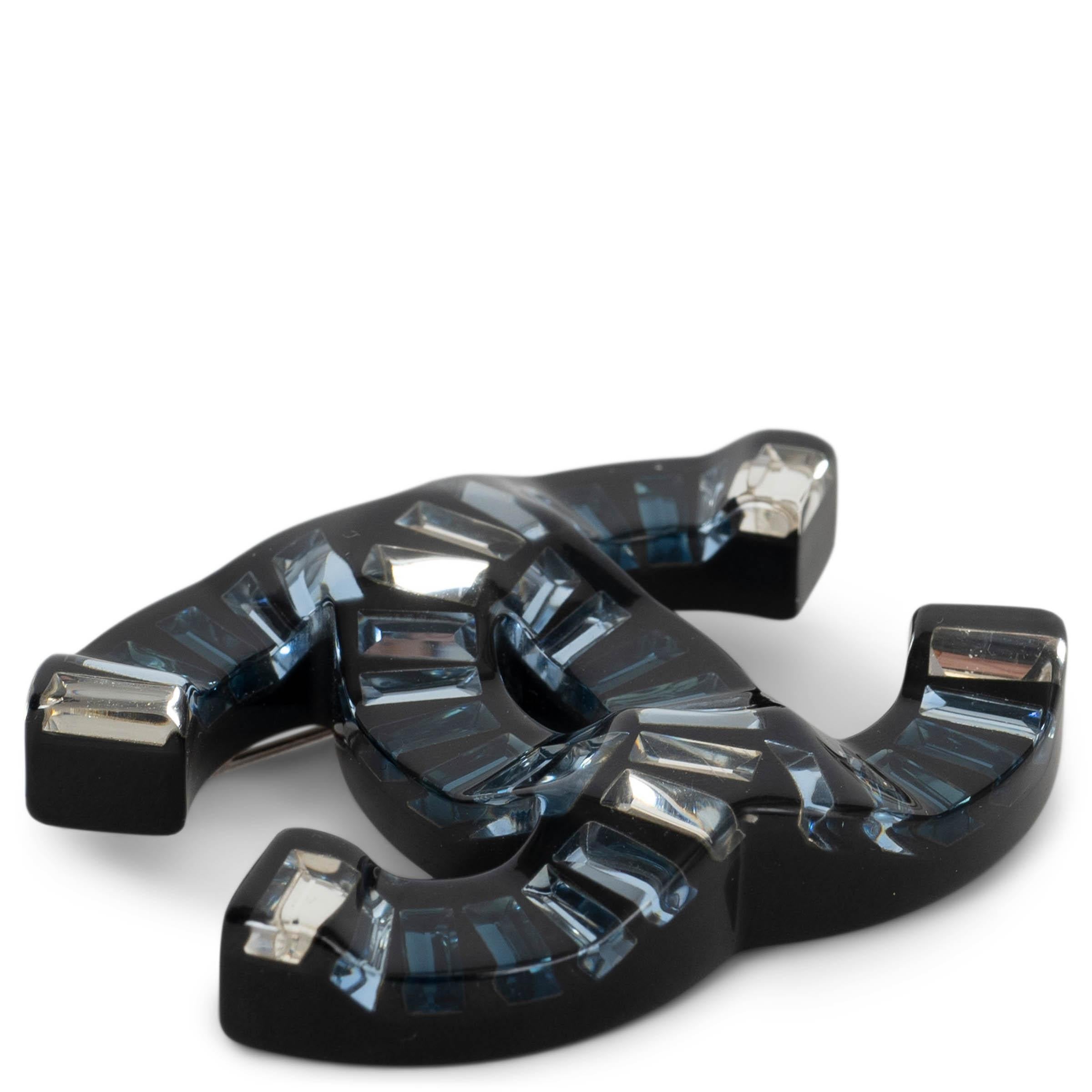 Women's CHANEL black & blue 16S CC BAGUETTE CRYSTAL Brooch For Sale