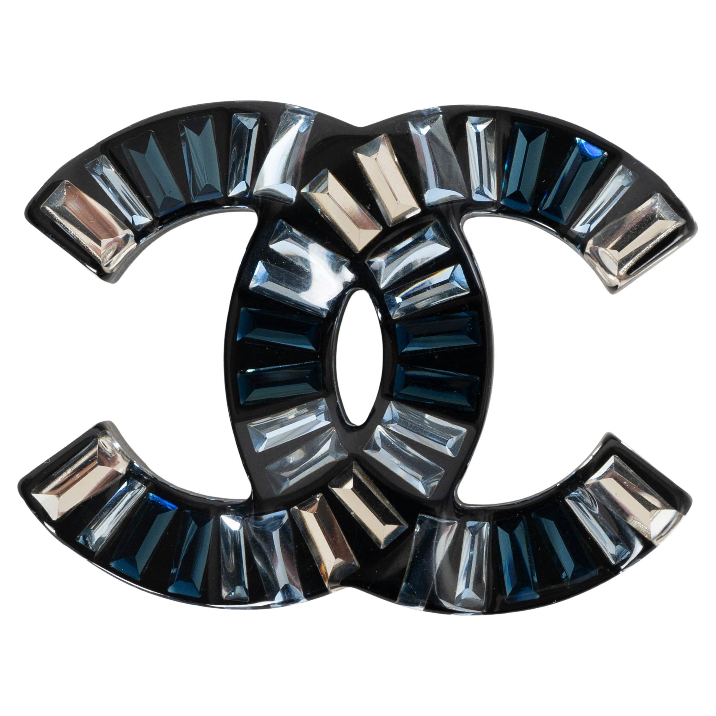 CHANEL black & blue 16S CC BAGUETTE CRYSTAL Brooch For Sale