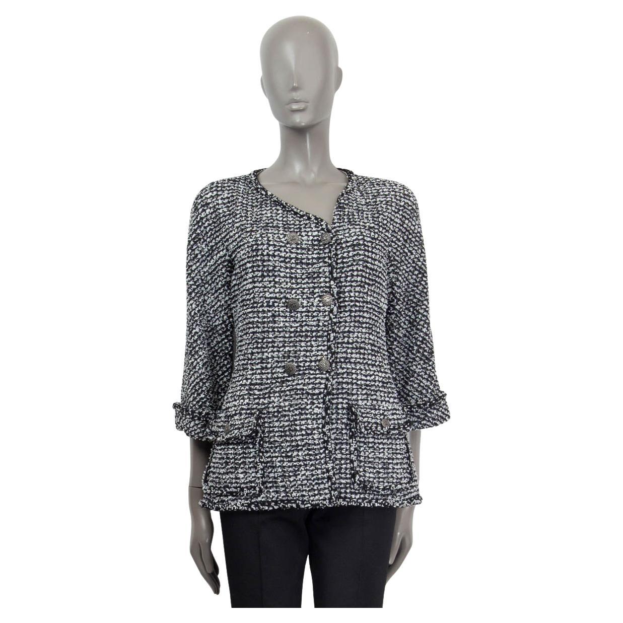 CHANEL black & blue 2014 DOUBLE BREASTED TWEED Jacket 38 S 14P For Sale