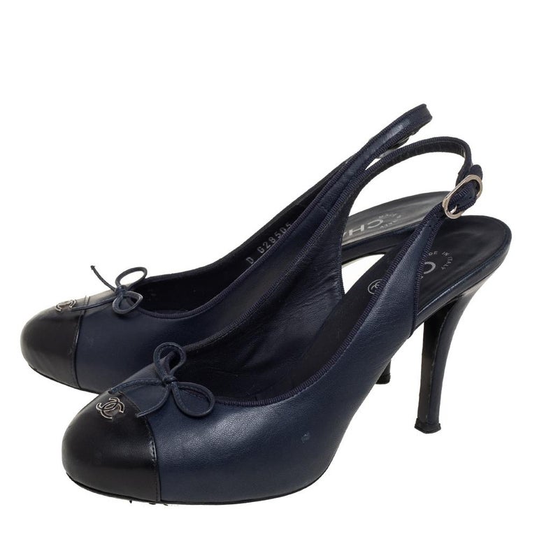 Chanel Black/Blue Leather Bow CC Cap Toe Slingback Sandals Size