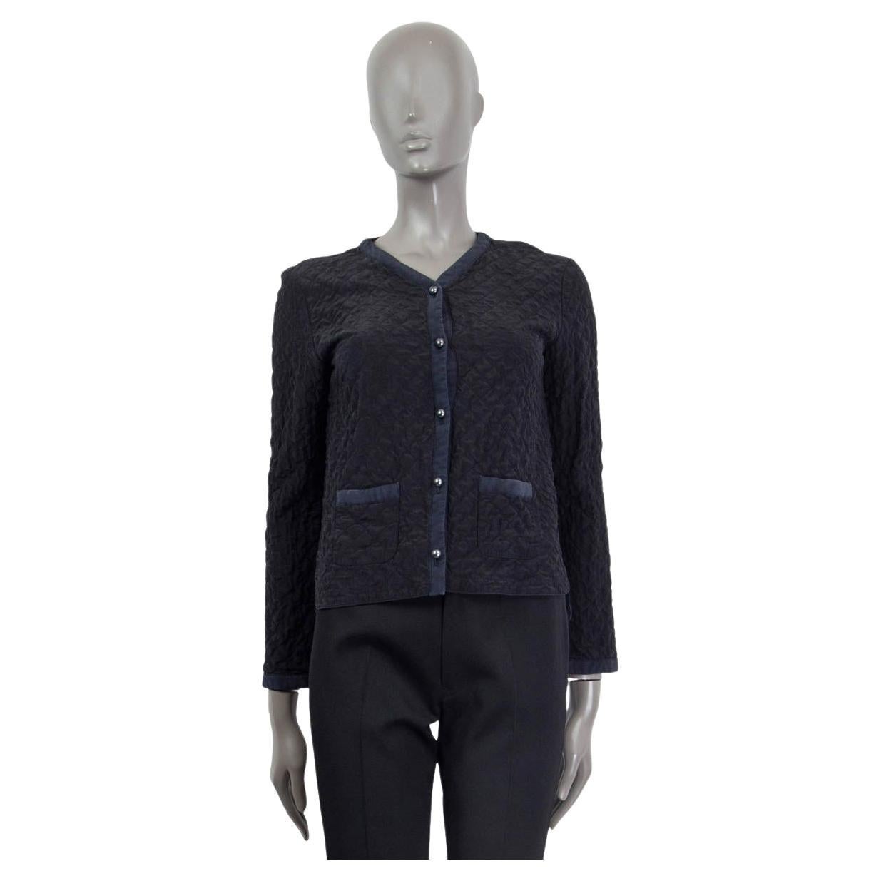 CHANEL black & blue silk 2015 QUILTE CREPE DE CHINE Jacket 36 XS For Sale