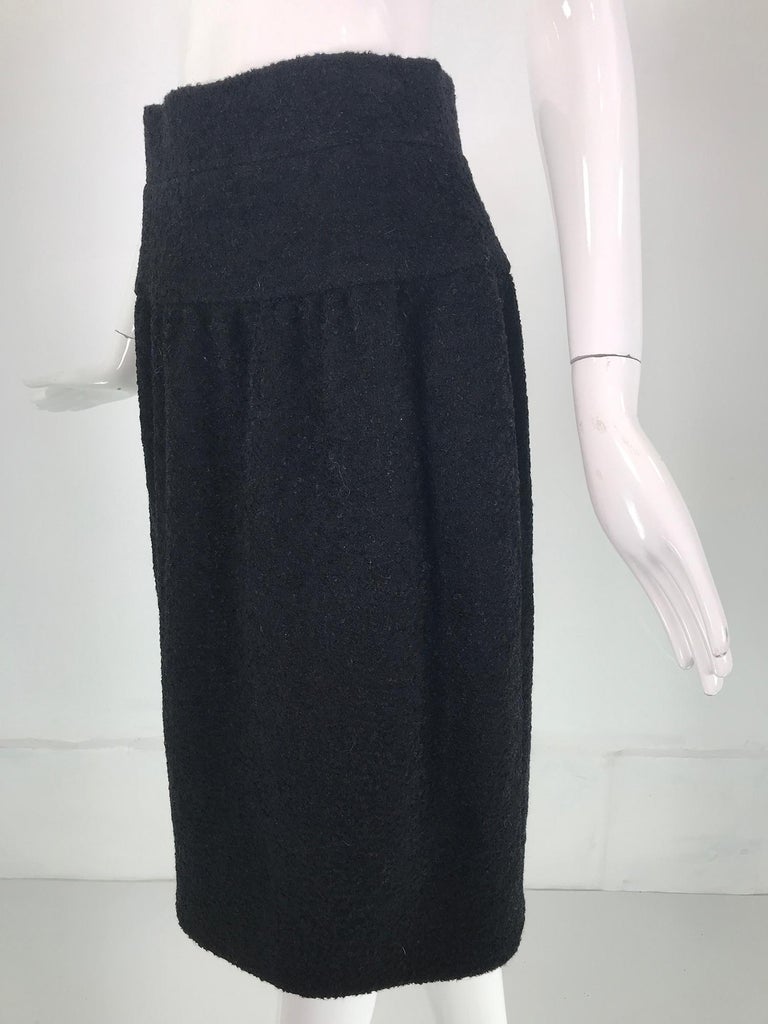 Chanel Black Boucle Hip Yoke Skirt For Sale at 1stDibs