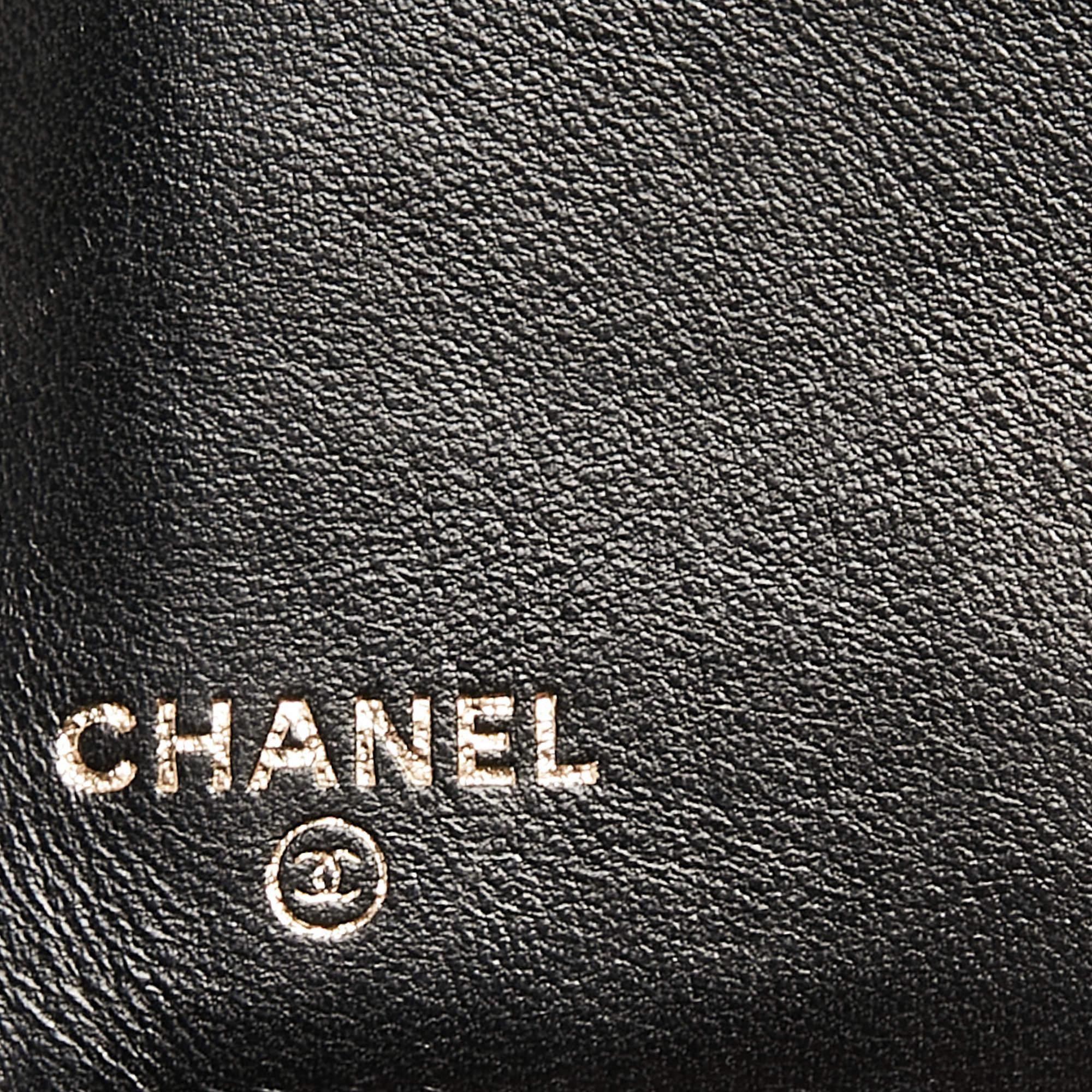 Chanel Black/Bronze Snakeskin CC Yen Wallet For Sale 8
