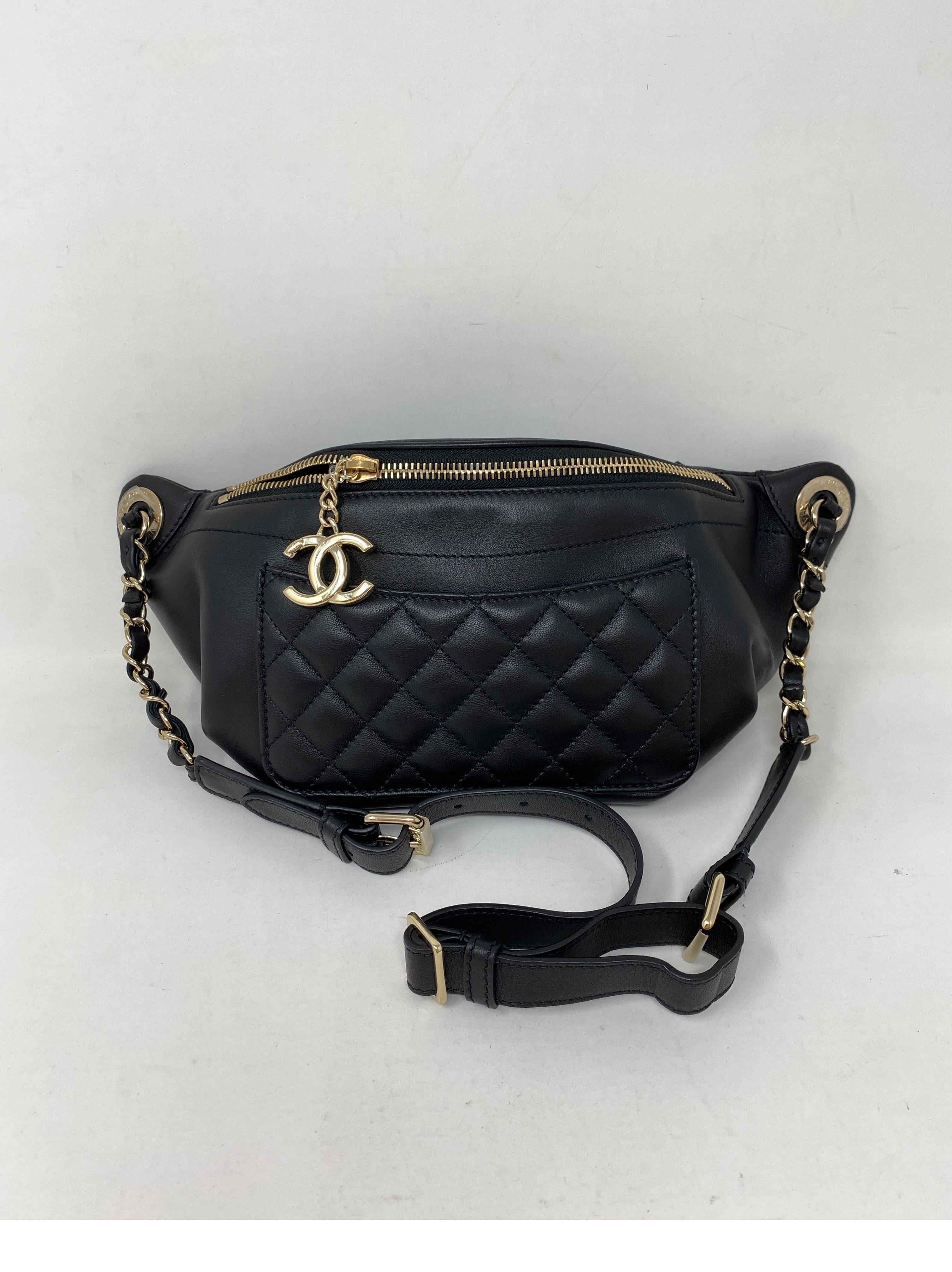 Women's or Men's Chanel Black Bum Bag