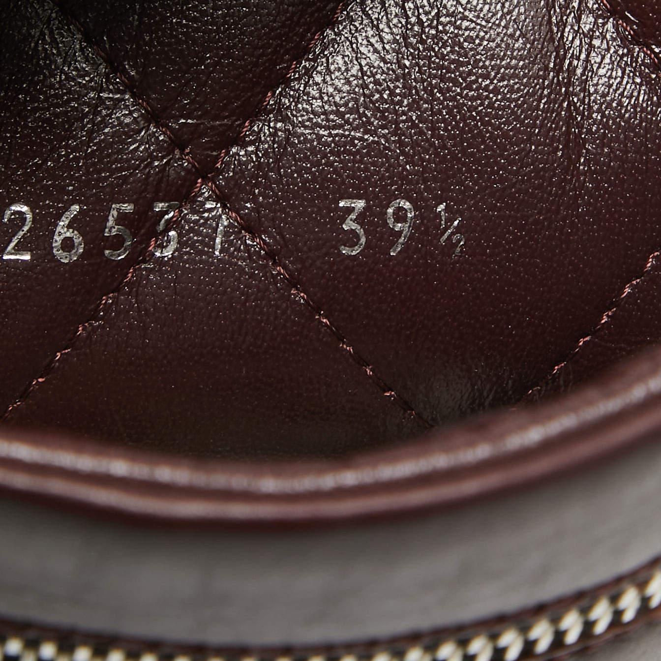 Chanel Schwarz/Burgundy Leder CC Mid Calf Stiefel Größe 39.5 im Angebot 3