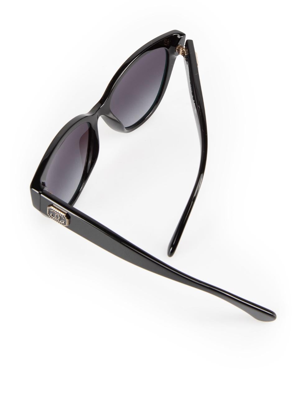Chanel Black Butterfly Gradient Lens Sunglasses For Sale 3