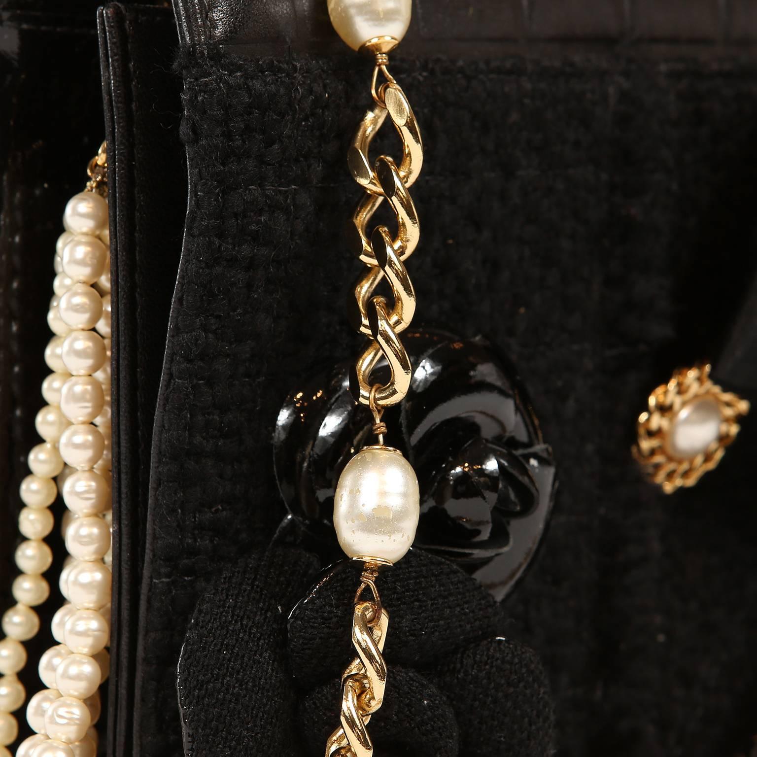 Chanel Black Buttons and Bows Special Edition Flap Bag  5