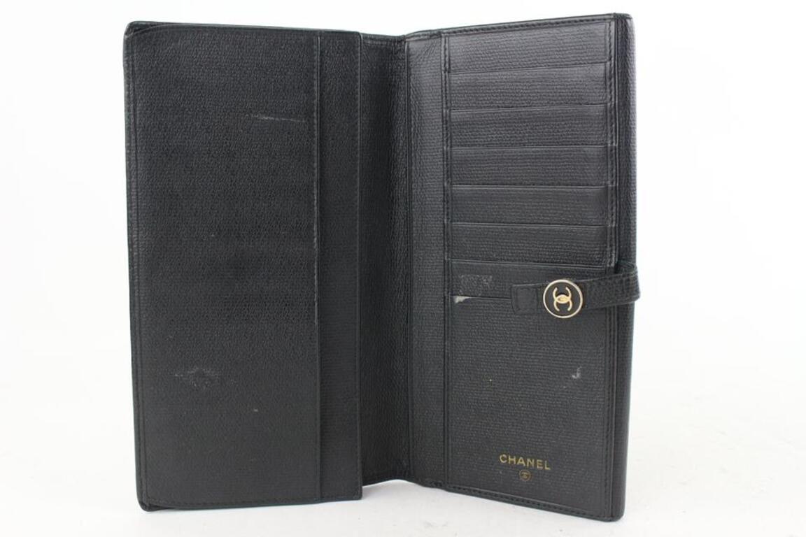 Chanel Black Calfskin Button Line Long Flap Wallet 81cas630 In Good Condition In Dix hills, NY