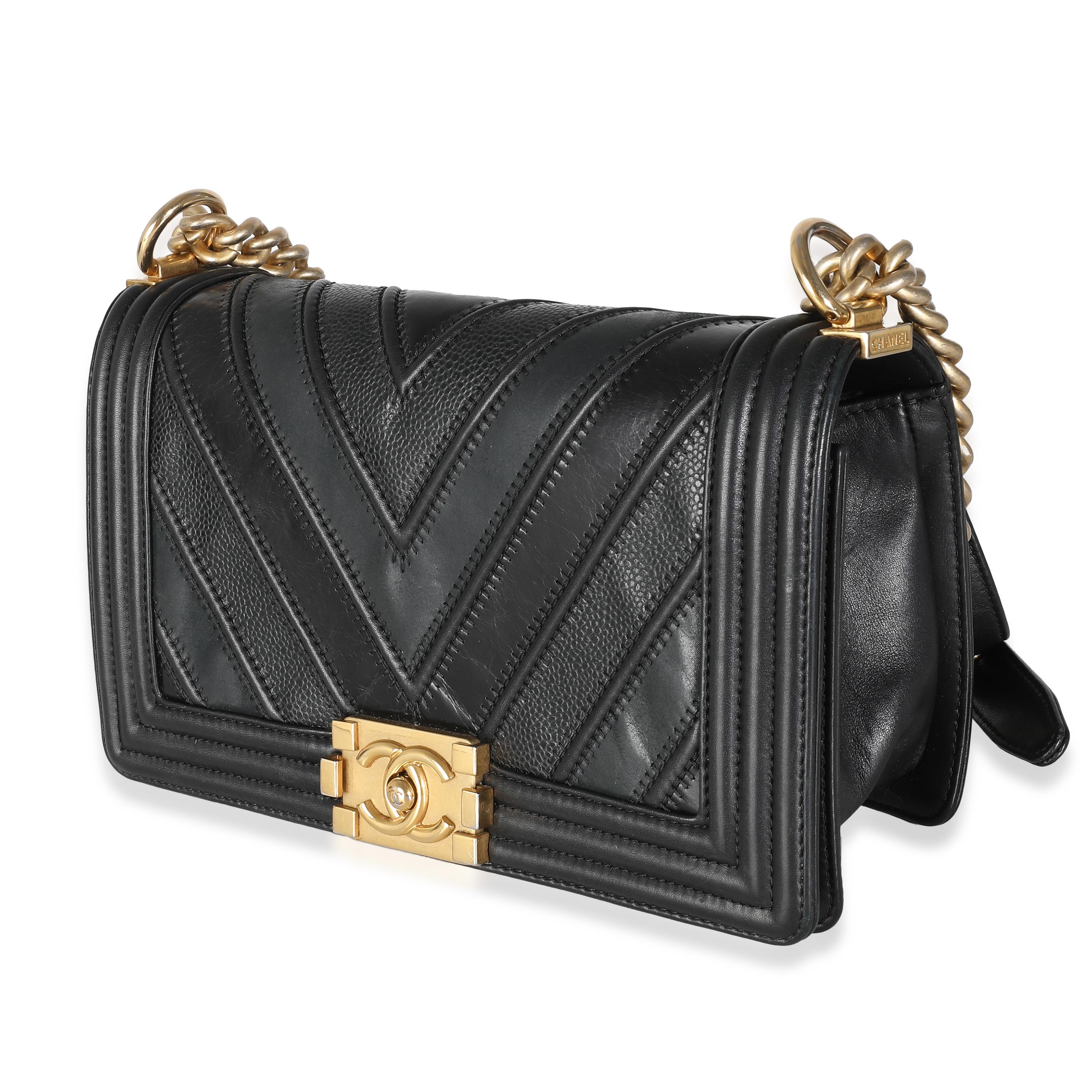 Women's or Men's Chanel Black Calfskin Caviar In The Mix Chevron Old Medium Boy Handbag For Sale
