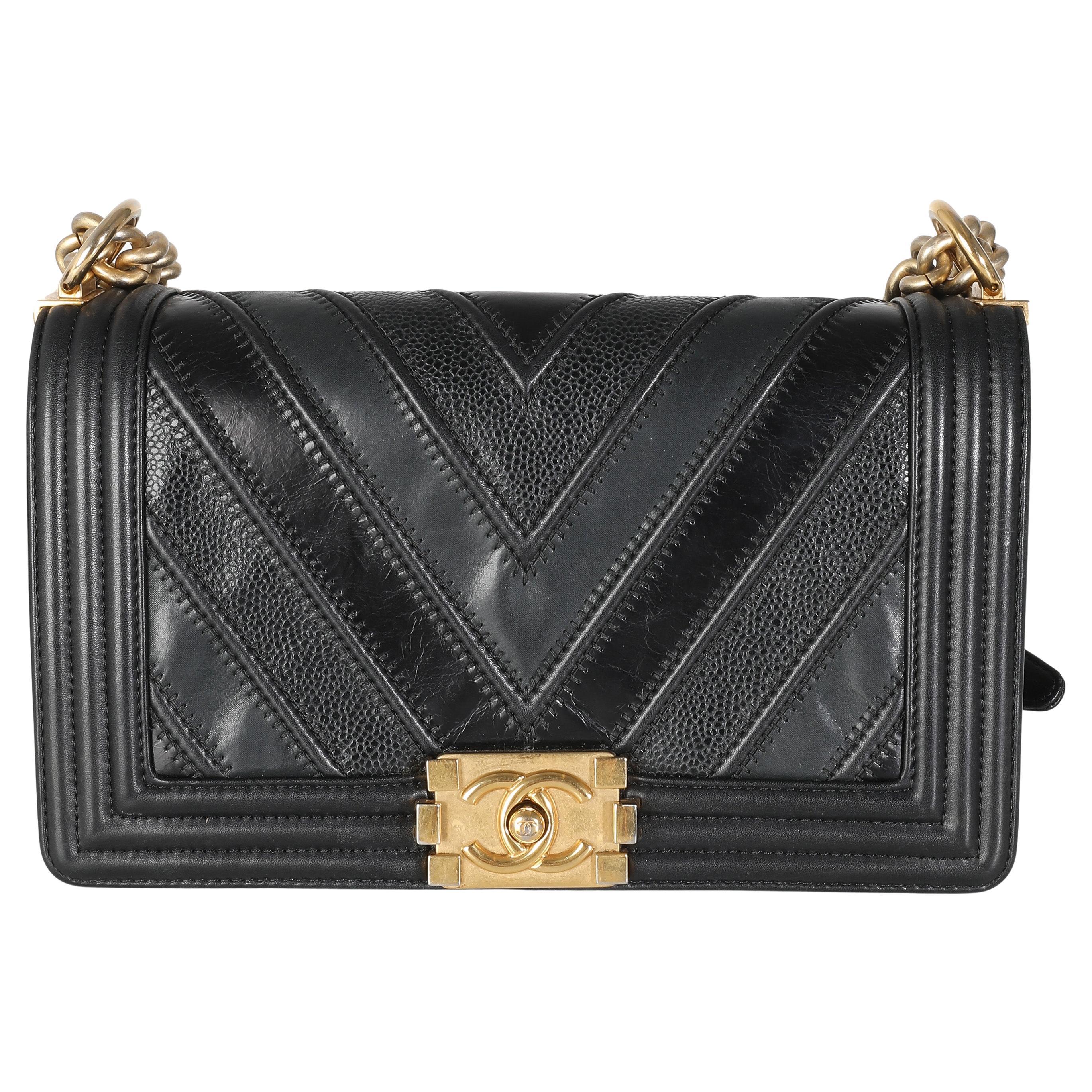 Chanel Black Calfskin Caviar In The Mix Chevron Old Medium Boy Handbag For Sale