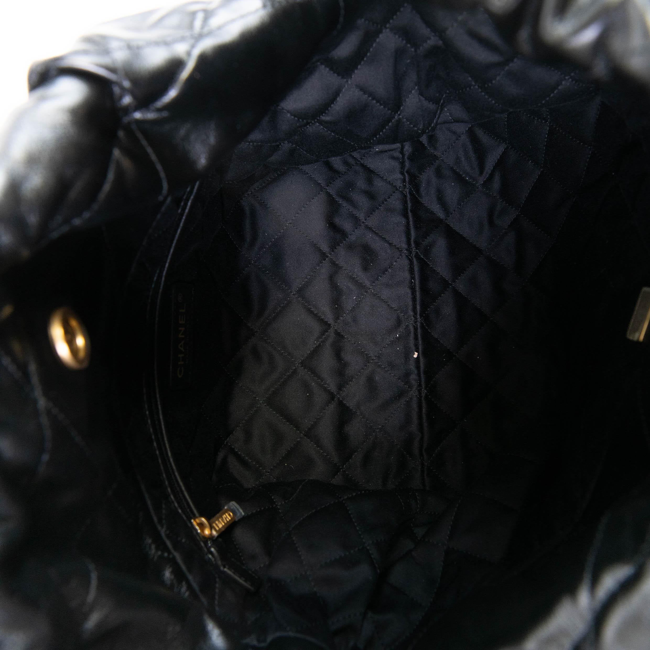 Chanel Black Calfskin Drawstring Chanel 22 Bag Medium Matching Pouch 4