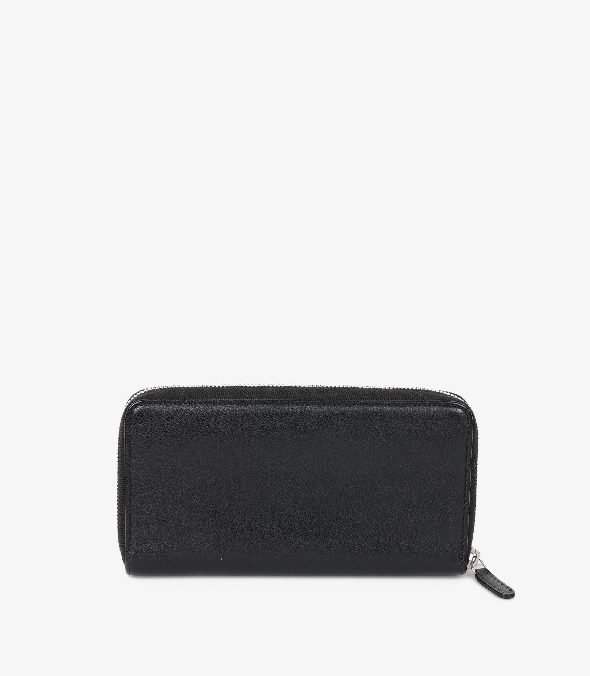 Chanel Black Calfskin Leather Pink Clover Classic Long Zip Wallet

Product Details
Xupes Ref: AA0314
Brand: Chanel
Model: Classic Long Zip Wallet
Type: Wallet
Serial Number: 23890492
Age: 2017
Accompanied By: Chanel Dust Bag, Authenticity