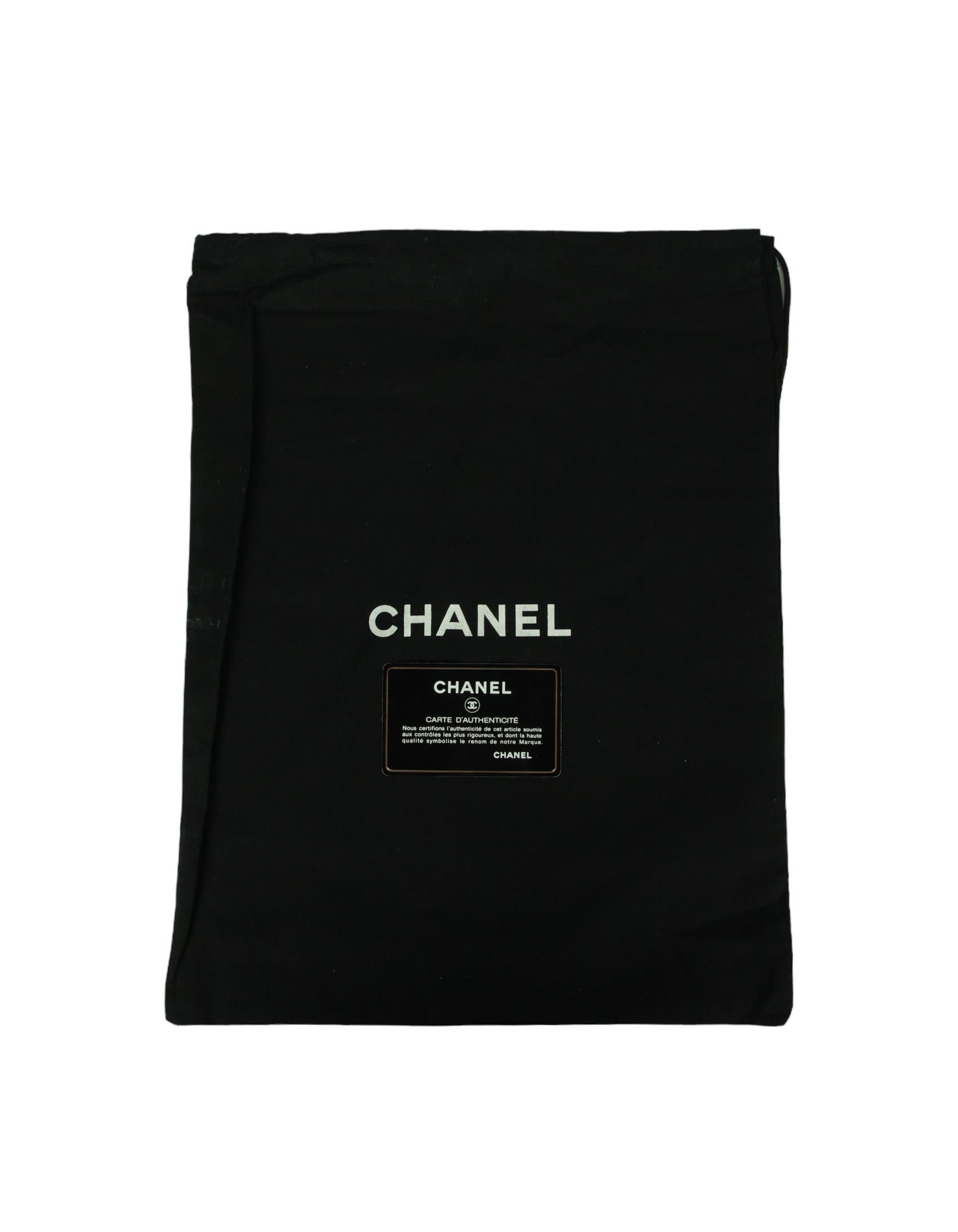 Chanel Black Calfskin Leather Quilted 2.55 Reissue 226 Flap Bag For Sale 6