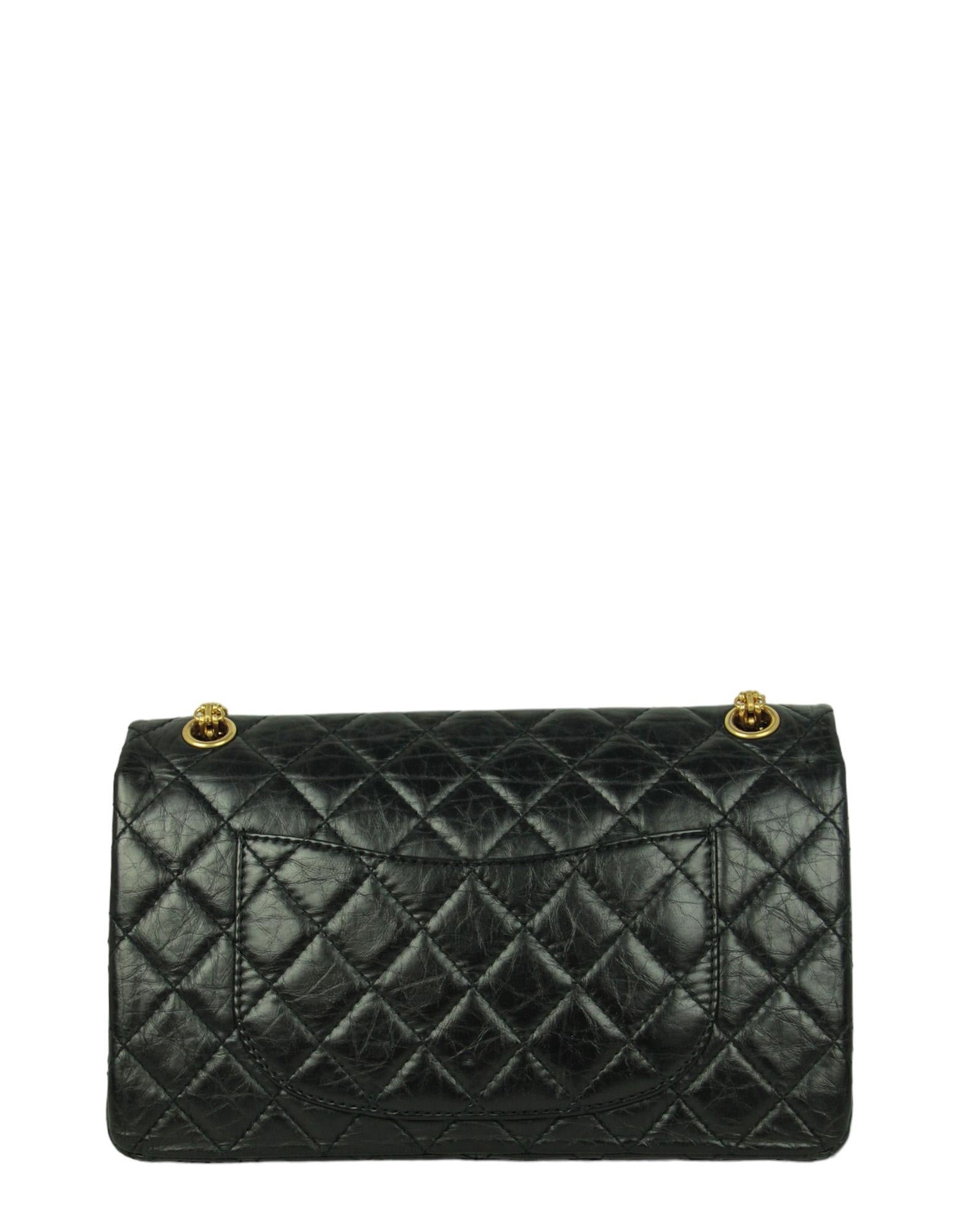 Women's Chanel Black Calfskin Leather Quilted 2.55 Reissue 226 Flap Bag For Sale