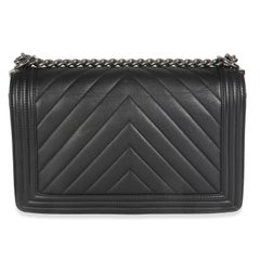 Chanel Black Calfskin Quilted Chevron New Medium Boy Bag