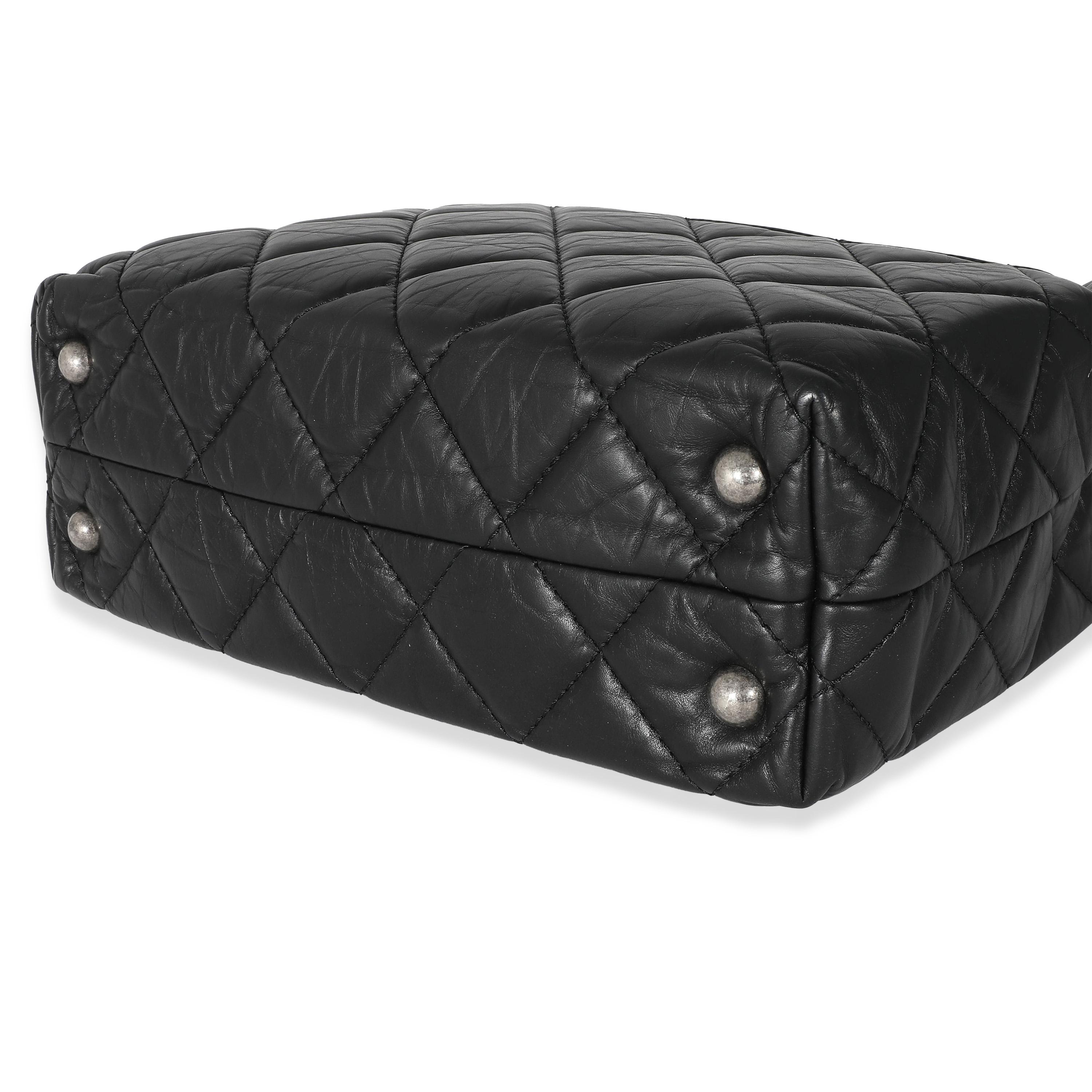 Chanel Schwarze Reissue-Tasche aus Kalbsleder mit hohem 2,55 cm im Angebot 1